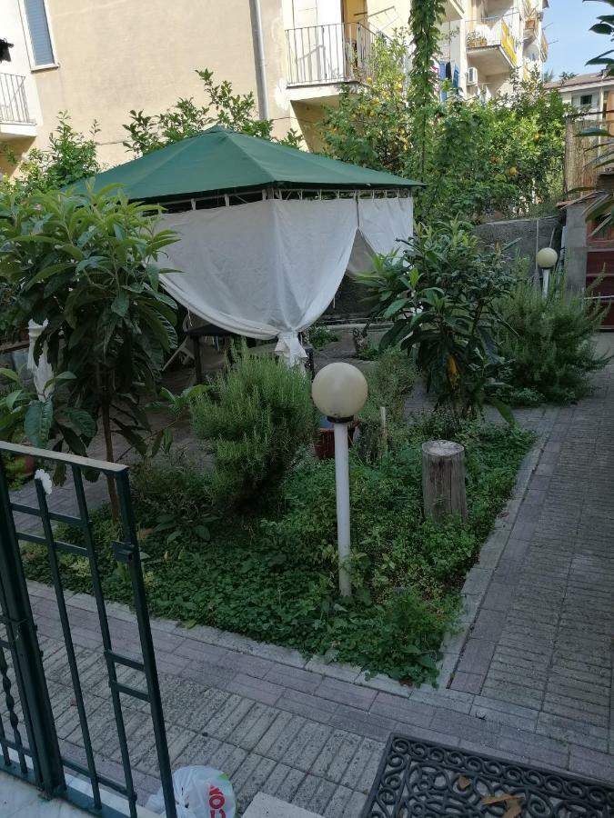 Casa Anna Villa Cava deʼ Tirreni Buitenkant foto